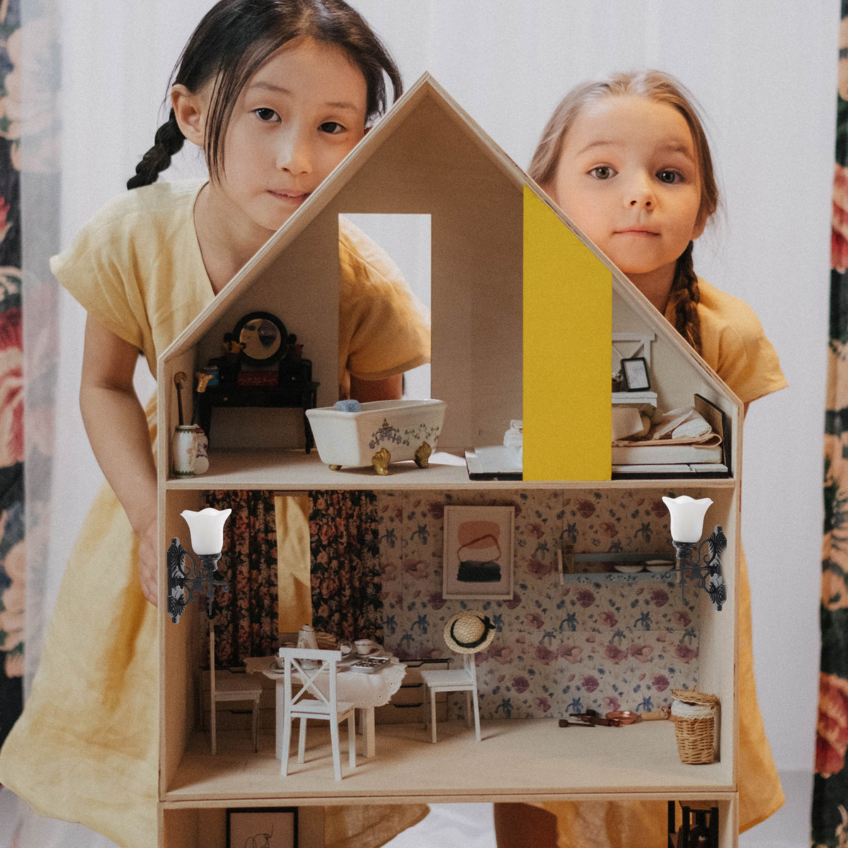 4 Pcs Miniature Dollhouse Wall Light Decor N295472