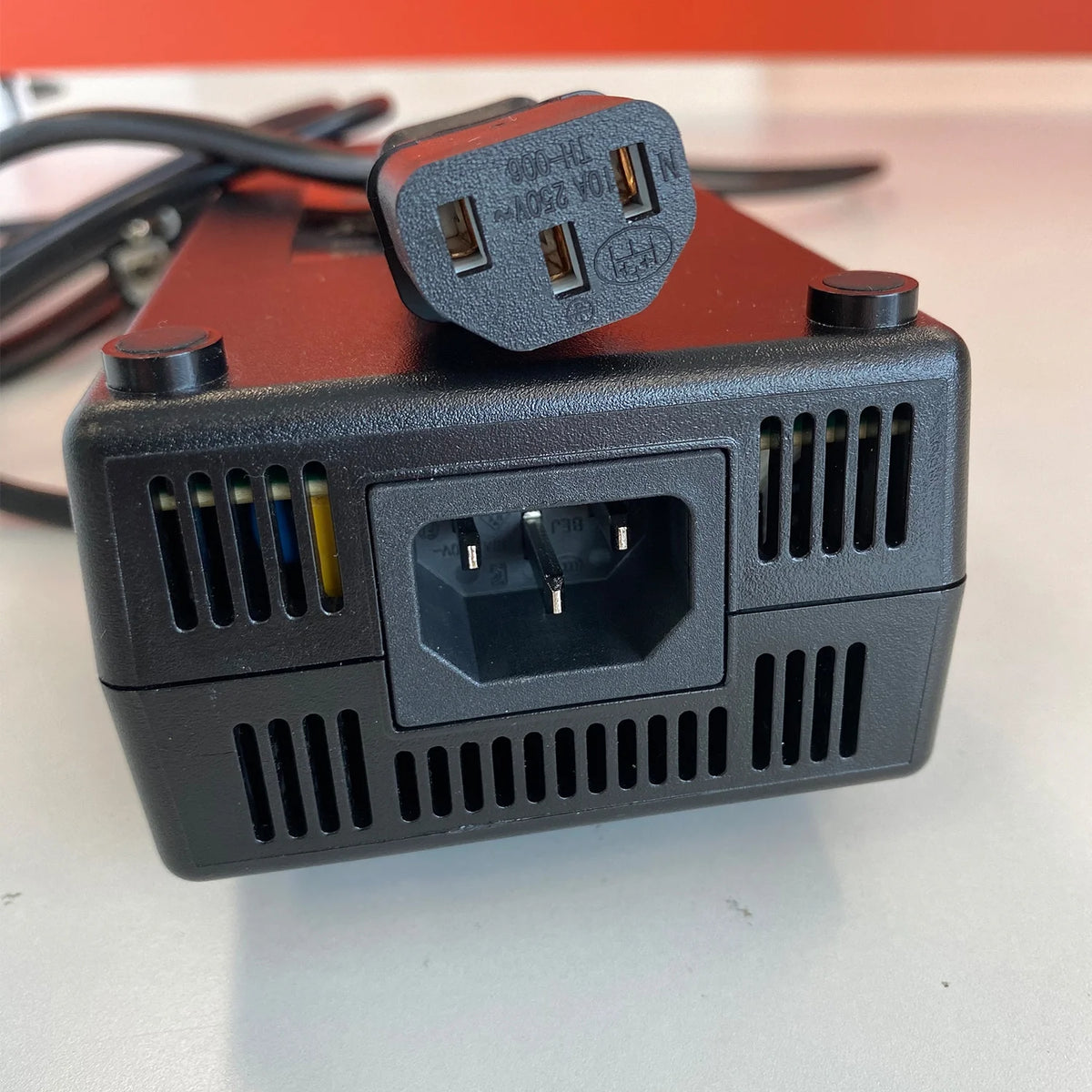 54.6V 3A Electric Scooter Battery Charger O44362