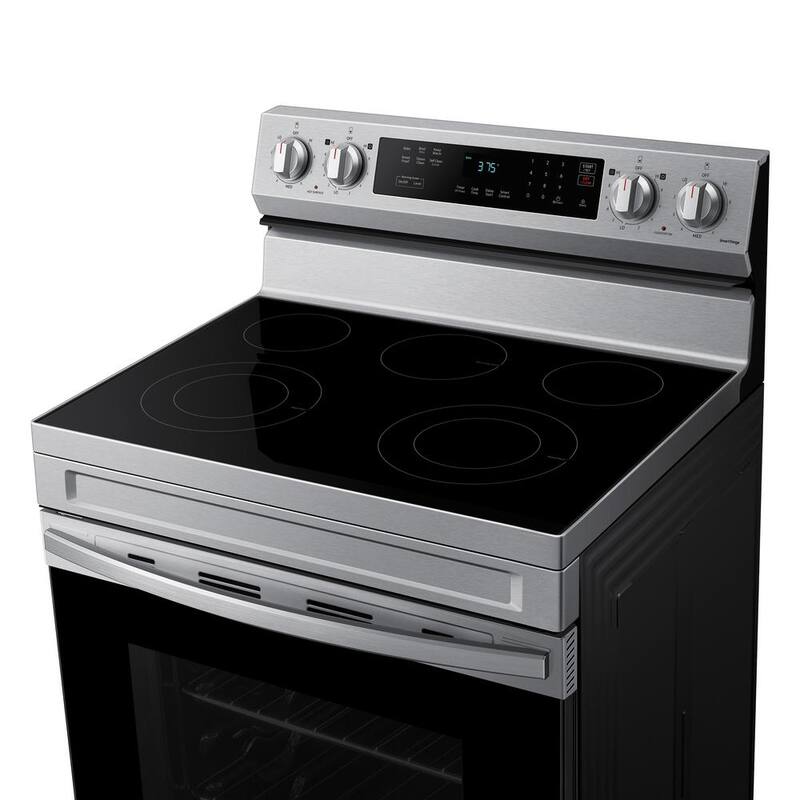 6.3 cu. ft. Smart Freestanding Electric Range with Rapid Boil and Self Clean in Stainless Steel L736606