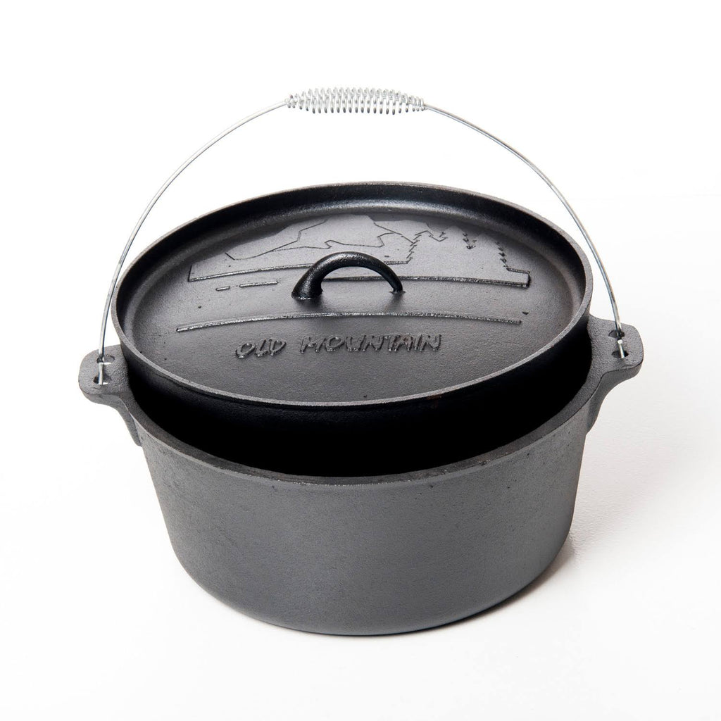12 Quart Cast Iron Camp Oven with Flanged Lid U304467