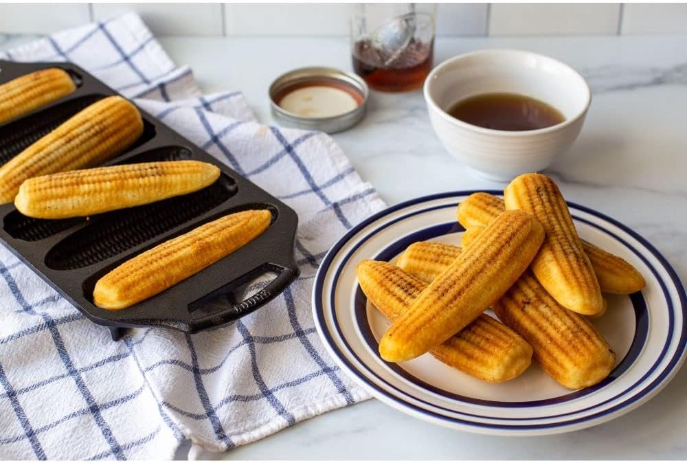 Cast Iron Cornstick Pan W99074