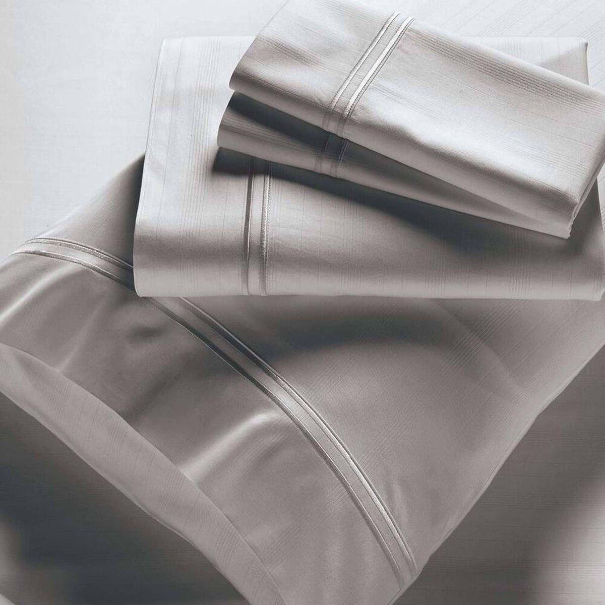 Bamboo Sheets Queen / Dove Gray I8891